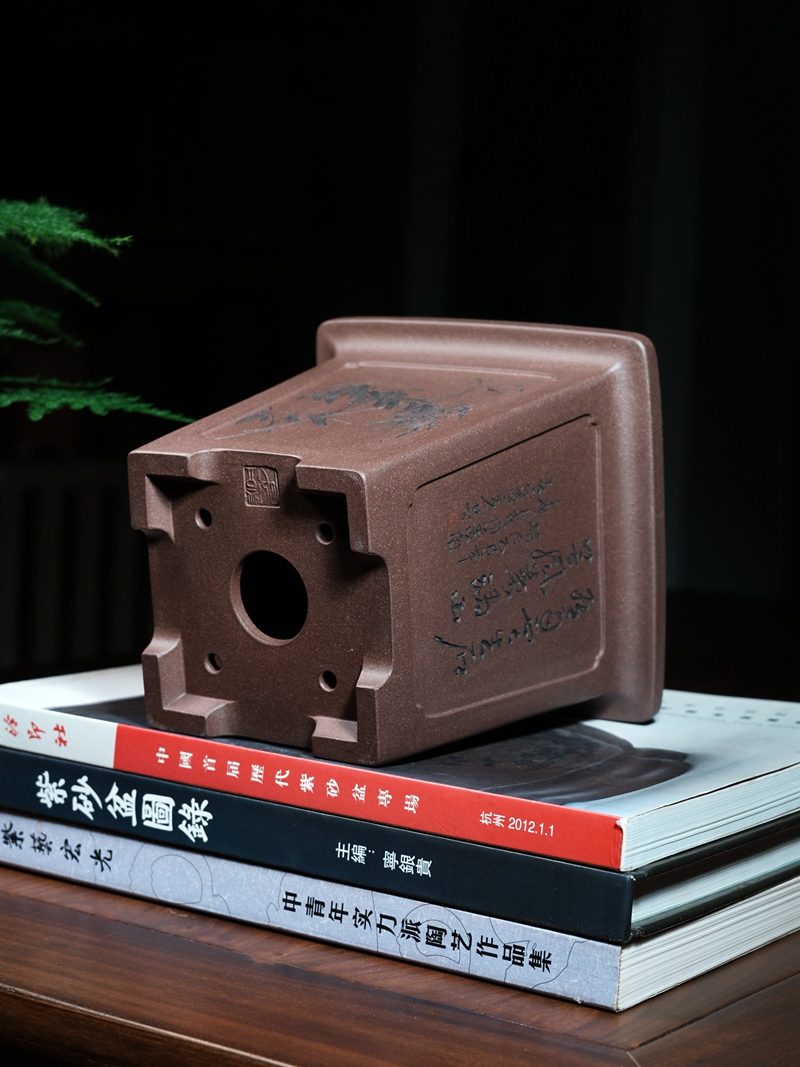 凹开窗宽口四方签筒紫砂兰花盆 实拍角度6