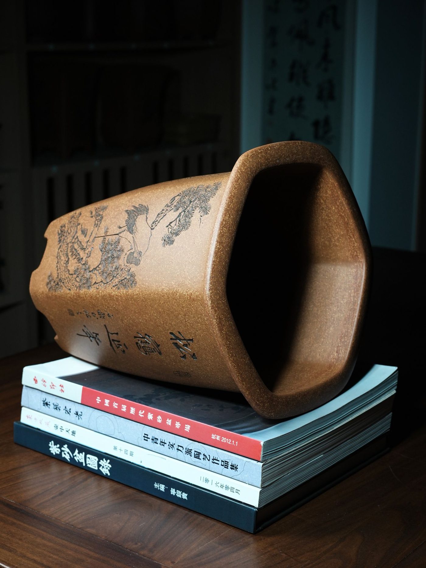 飘口六方金钟紫砂兰花盆 实拍角度8