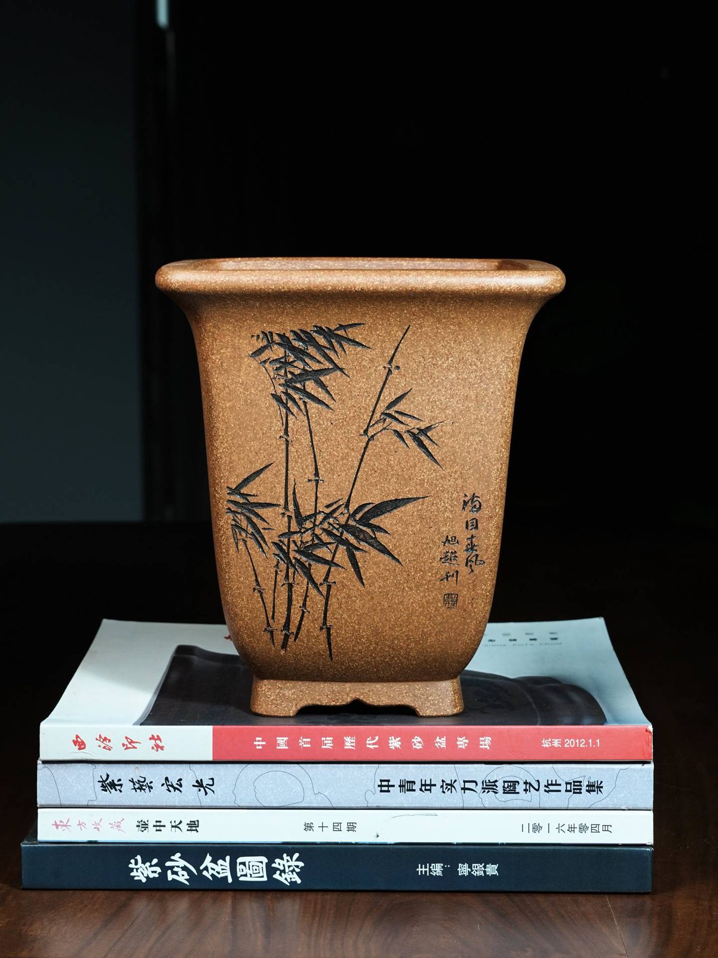 如意足四方金钟紫砂兰花盆 实拍角度6
