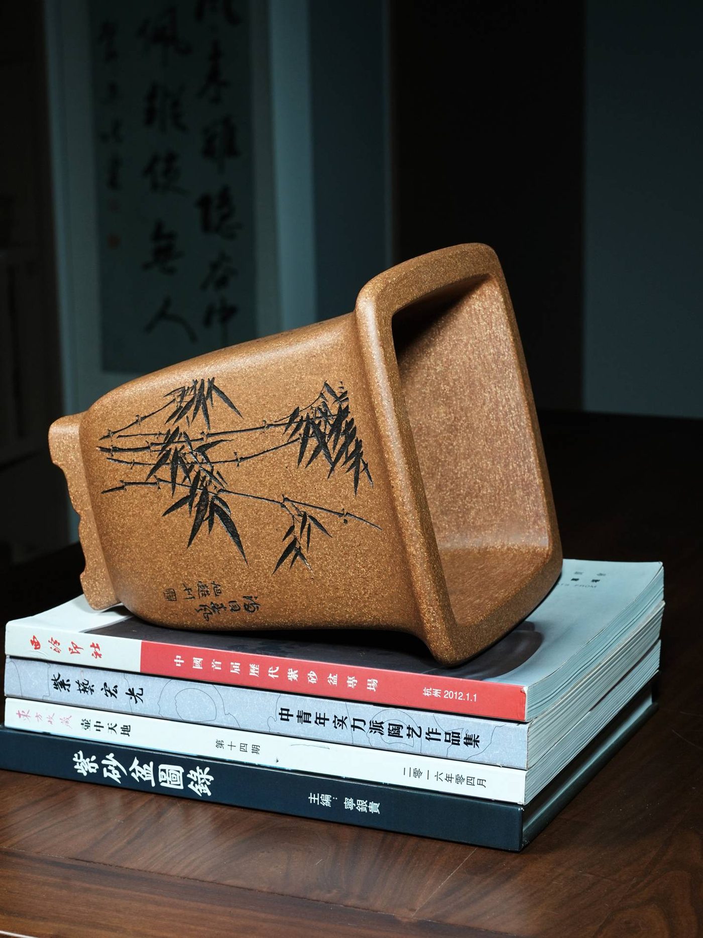 如意足四方金钟紫砂兰花盆 实拍角度8